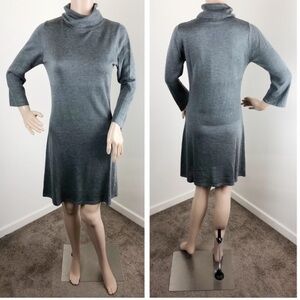 JFW by Just For Wraps gray ribbed sweater dress